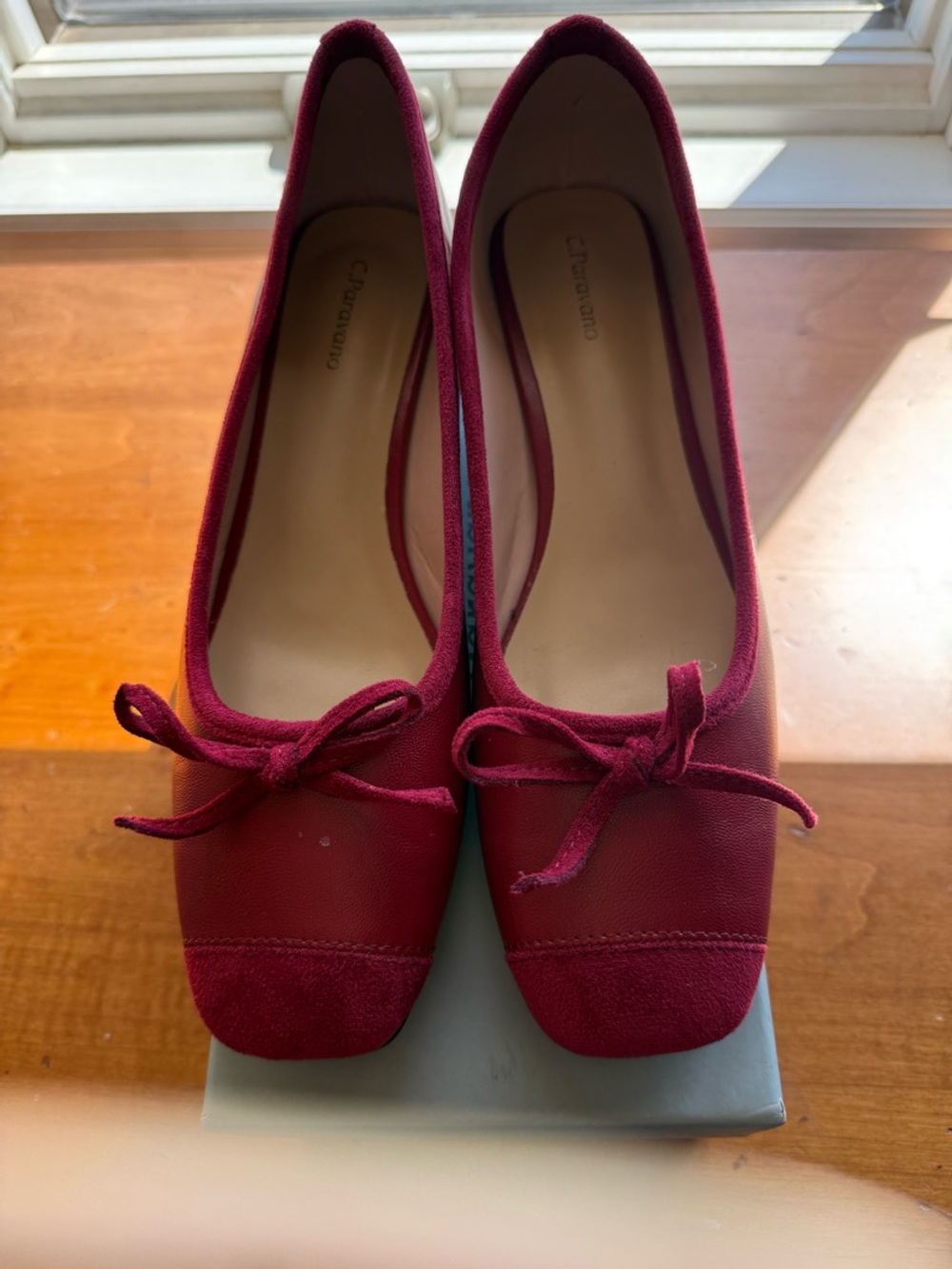 Women's Burgundy Bow Trim Ballet Flats